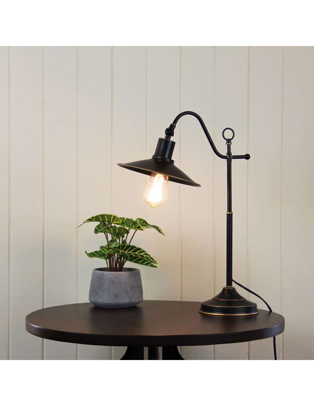 farm table lamp